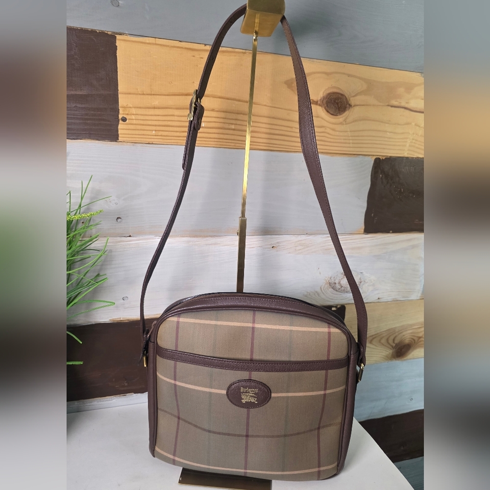 Burberrys Nova Check Vintage Excellent Condition Bag Classic Plaid - Picture 5 of 17